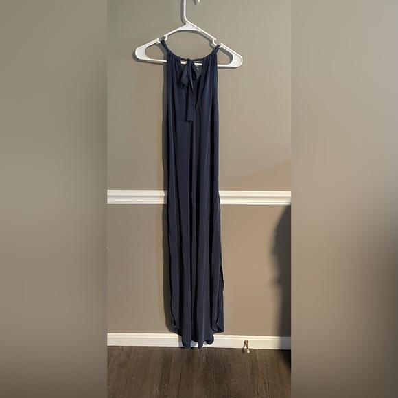 Sleeveless Navy Maxi Dress - Picture 5 of 7